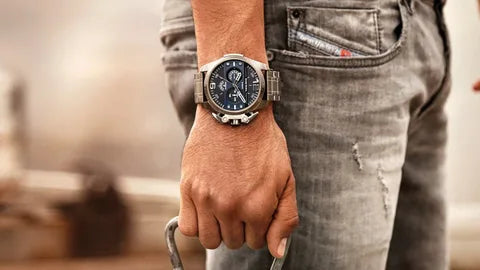 Don’t Wear a Uniform: 6 Accessories to Be the Best-Dressed Guy in the Room