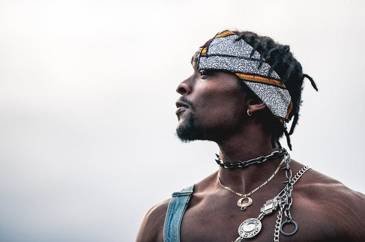 The Art of Wearing Men's Jewelry: A Comprehensive Guide