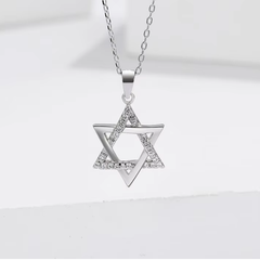 Sterling Silver 925 Hexagram Star Of David and C.Z stone pendant /Necklaces