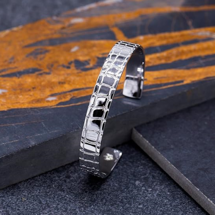 Hoxton London Sterling Silver "Wild Style"  Crocodile Patterned Bangle